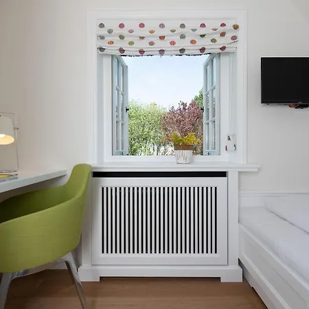 Bahnhofstrasse 22 Кайтум