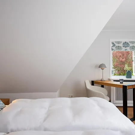 Дом отдыха Bahnhofstrasse 22 *